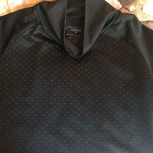 NWOT! Oiselle reflective crop top.